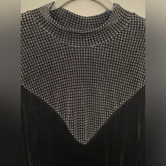 Fringe Poncho - Picture 4 of 6